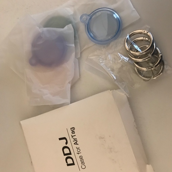 NIOB 4 Waterproof DDJ AirTag Cases with Key Rings - Picture 6 of 6